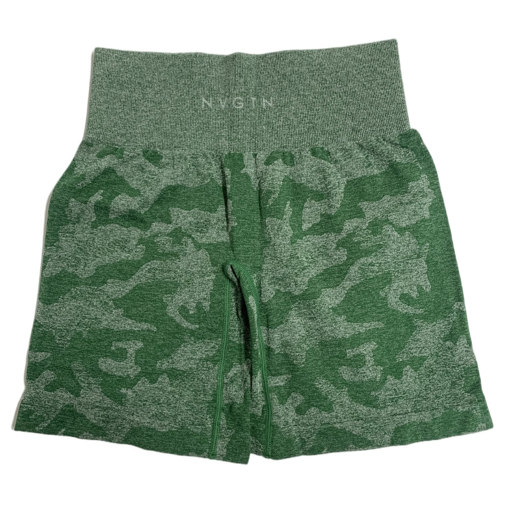 Shorts Sem Costura Camuflado Feminino – Malha Suave, Cintura Elástica