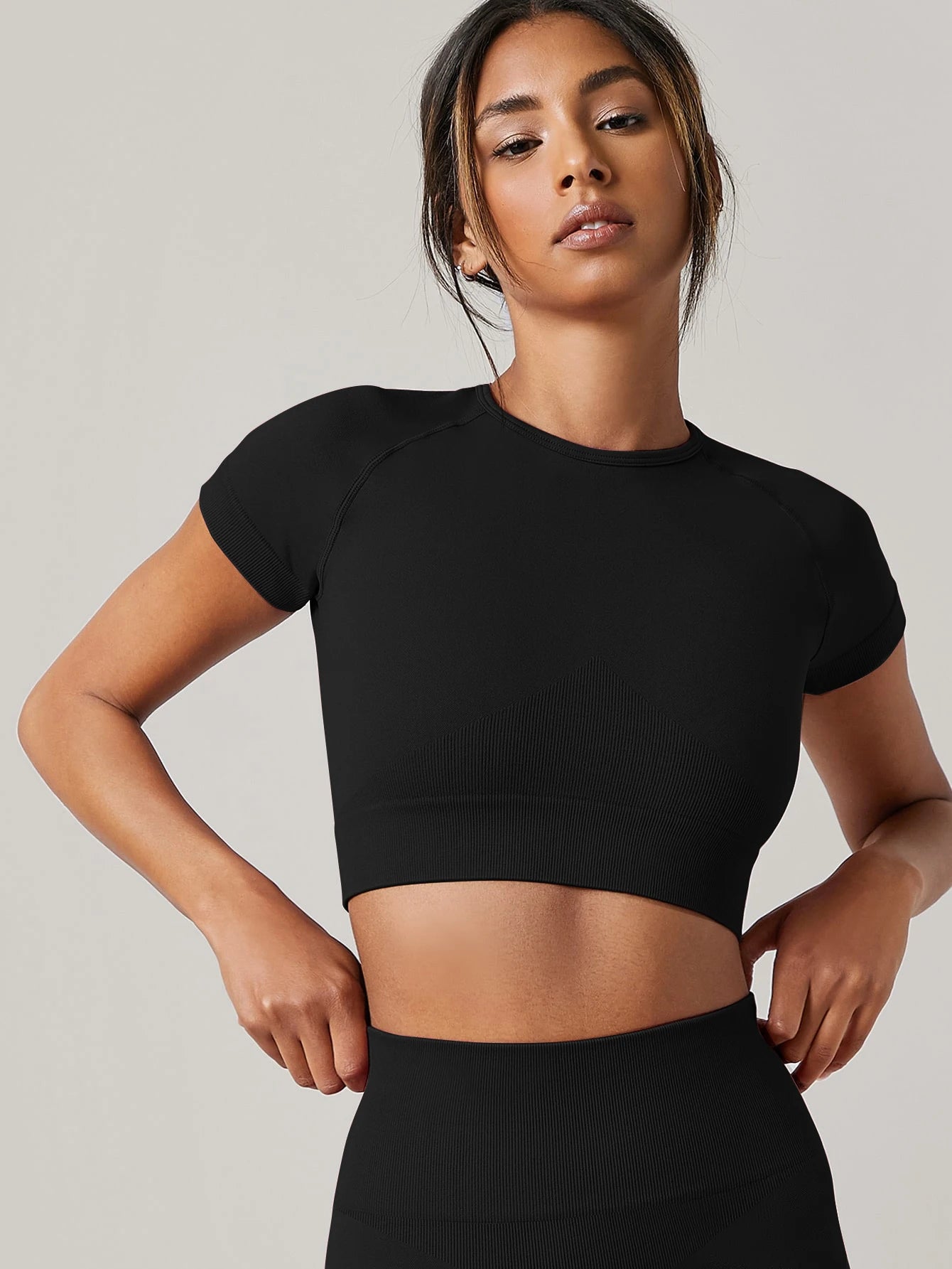 Top de Treino Slim Sem Decote – Nylon Sem Costura, Respirável, Yoga