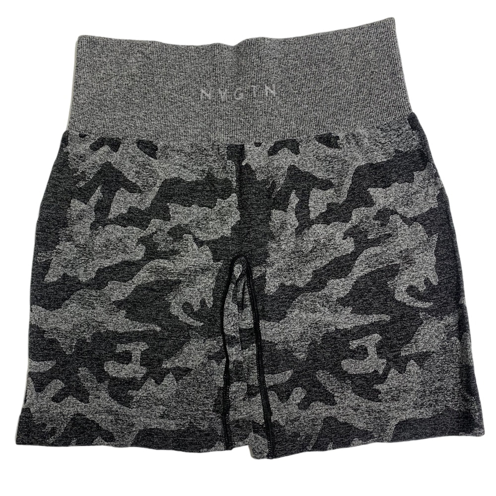 Shorts Sem Costura Camuflado Feminino – Malha Suave, Cintura Elástica